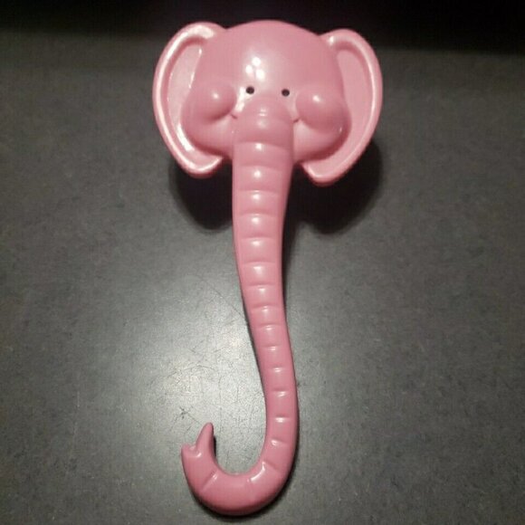 Vintage Pink Elephant Baby Bath Brush trunk Handle Avon - Picture 1 of 3